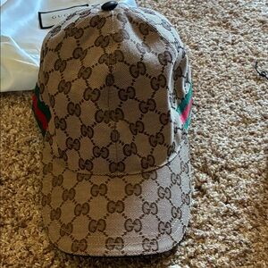 Gucci GG canvas baseball hat with Web